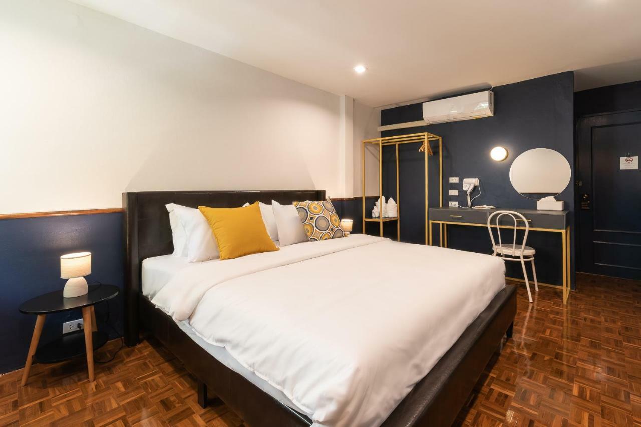 The Mellow Pillow Hotel @ Chiang Mai Gate Exterior photo