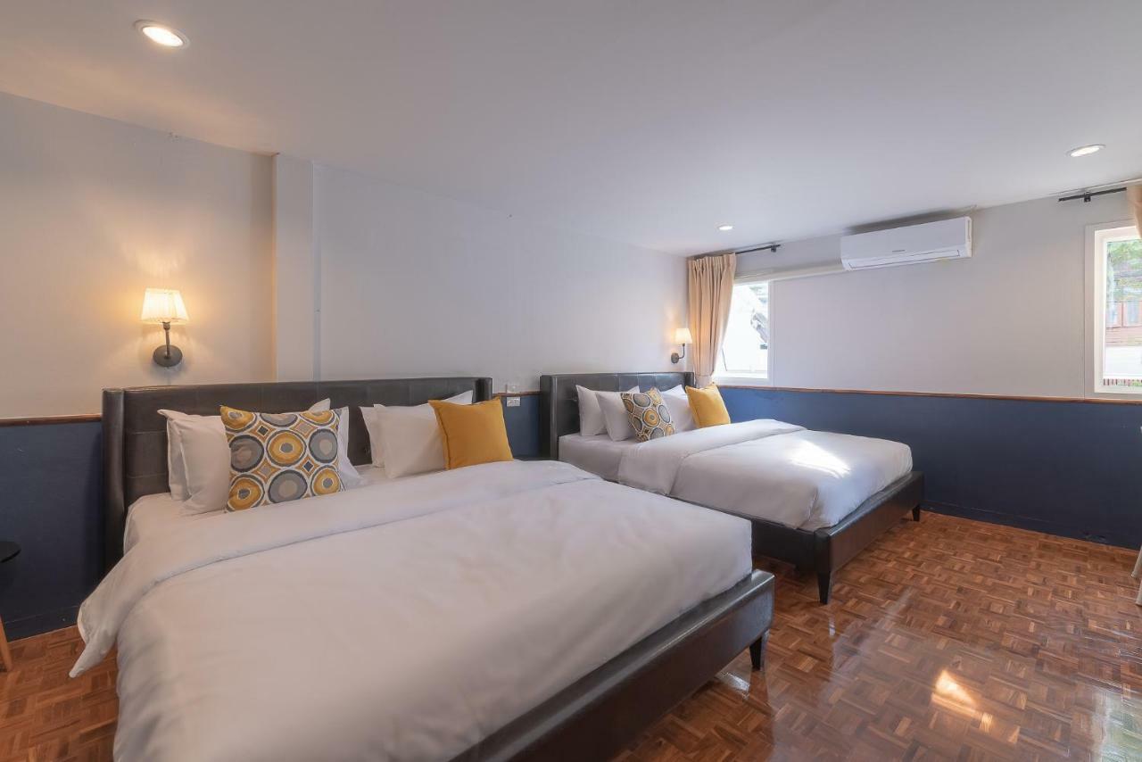 The Mellow Pillow Hotel @ Chiang Mai Gate Exterior photo